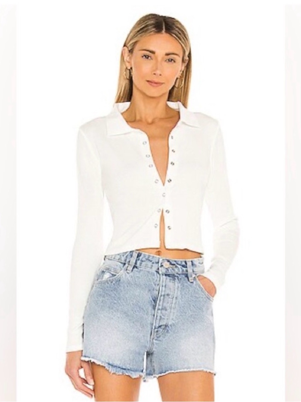 SNDYS white ribbed long sleeve top.